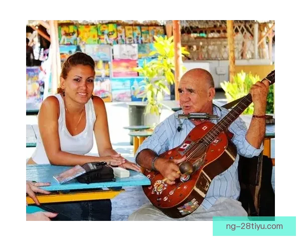 官方宣布三名西班牙助教加盟津门